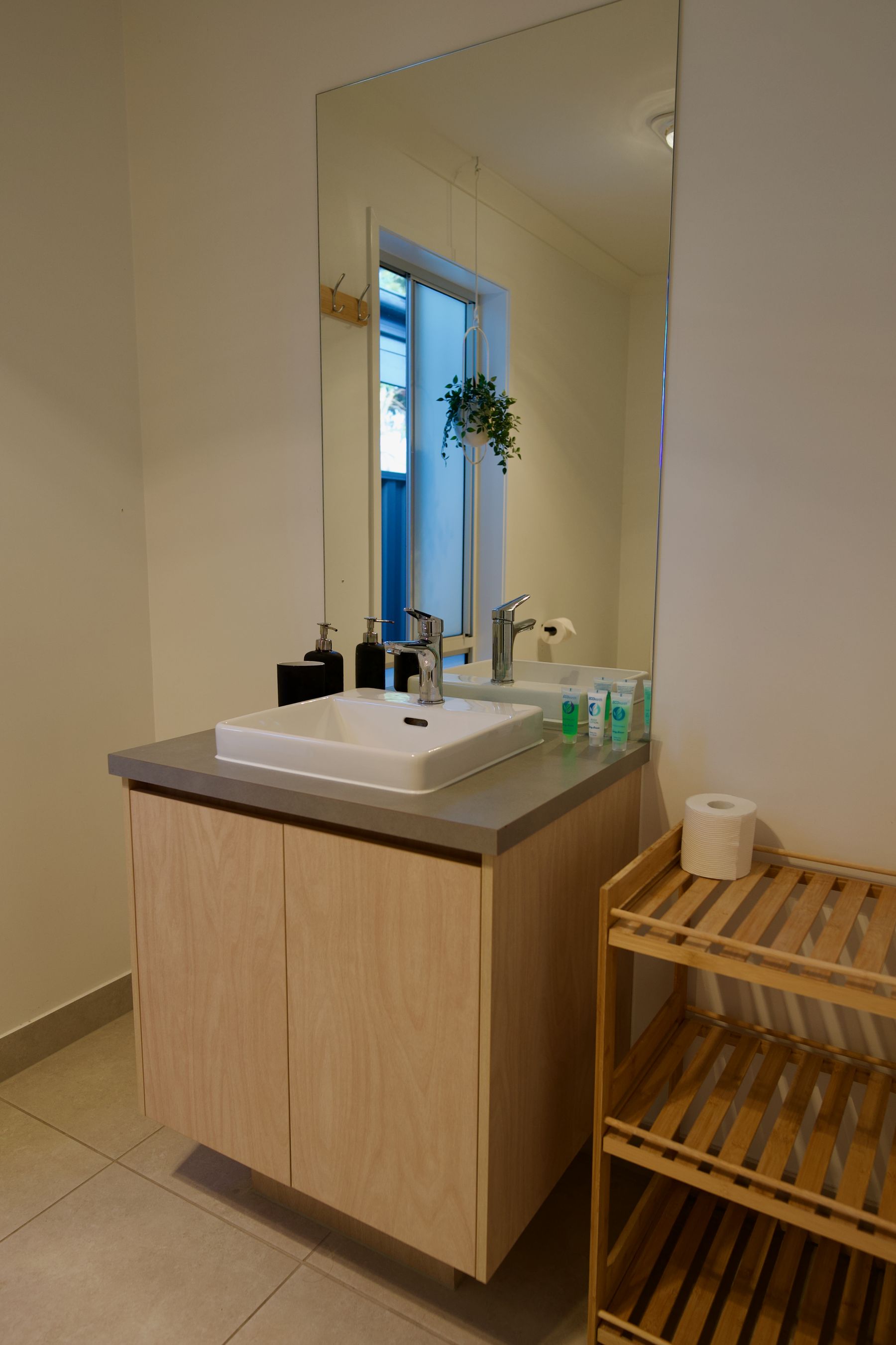 Laundry alcove